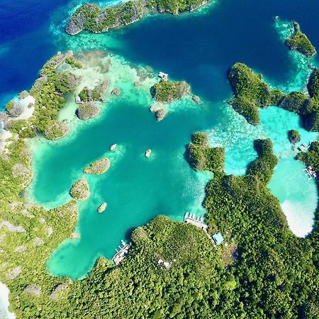 Agusta Eco Resort Pulau Mansuar Екстер'єр фото
