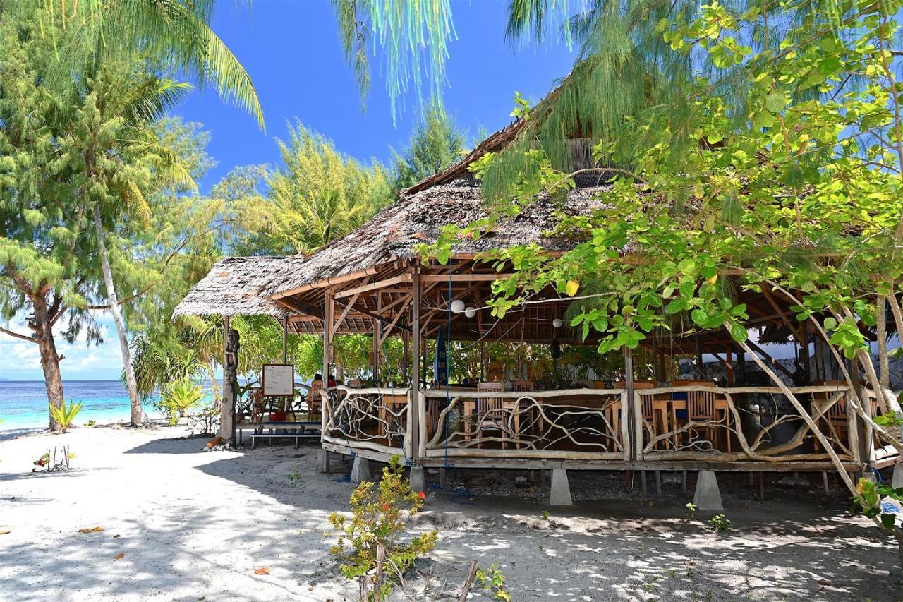 Agusta Eco Resort Pulau Mansuar Екстер'єр фото