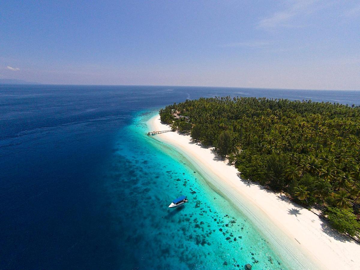 Agusta Eco Resort Pulau Mansuar Екстер'єр фото