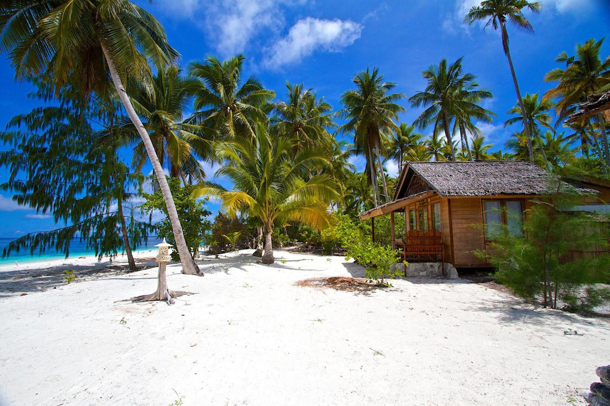 Agusta Eco Resort Pulau Mansuar Екстер'єр фото
